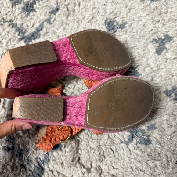 Diane von Furstenberg Pink Woven Wedge Orange Leather Straps Sandals Size 7M - Picture 9 of 10